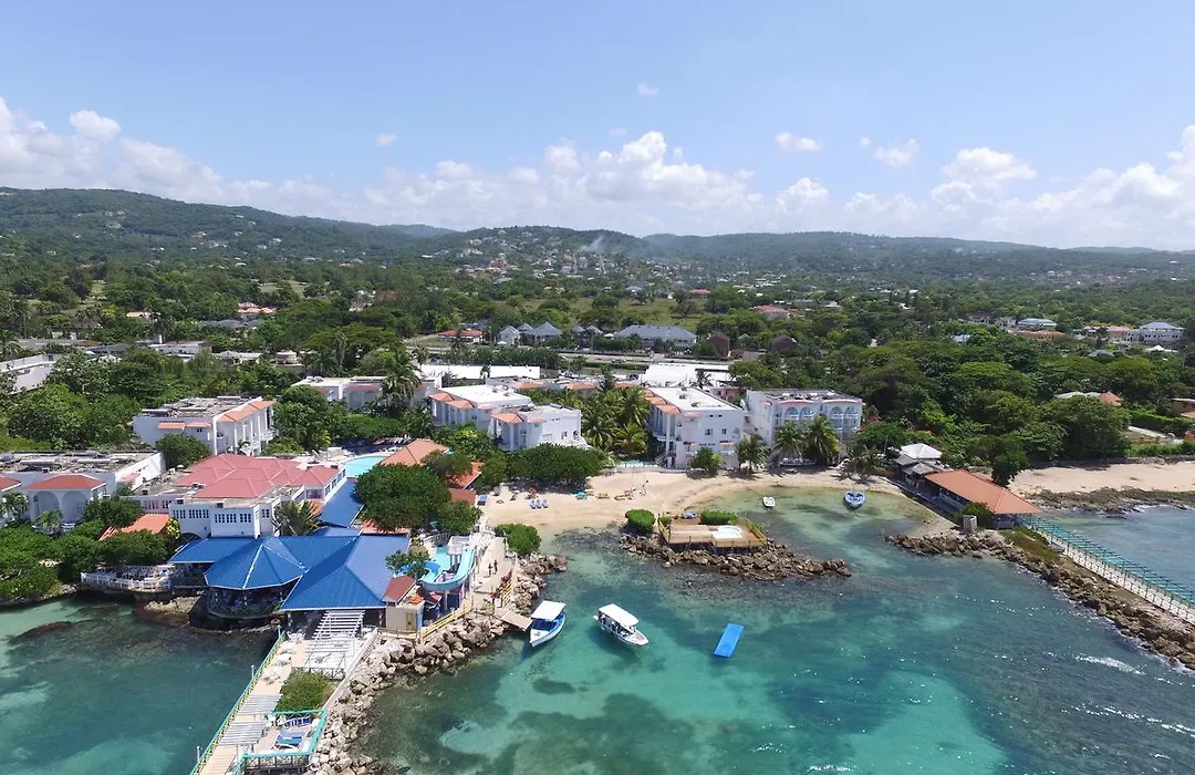 Franklyn D Resort & Spa All Inclusive-1