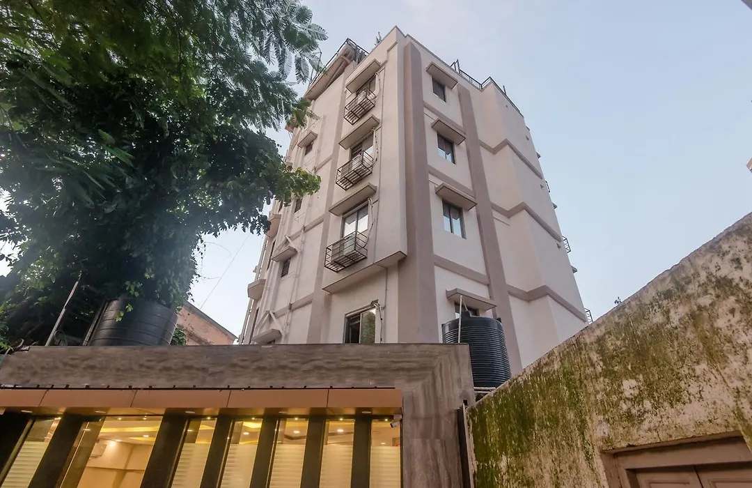 Oyo 9748 Hotel Girgaon Palace-1