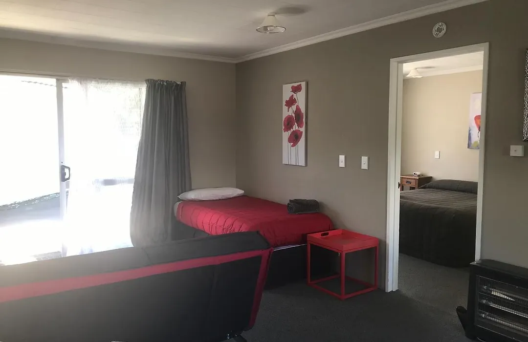 Avenue Motel-1