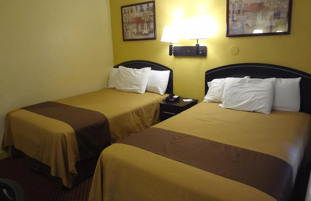 Americas Best Value Inn - Goldsboro-1