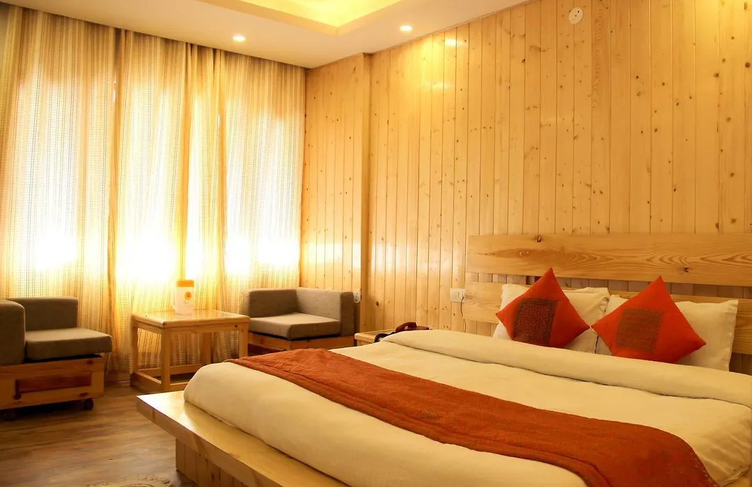 Hotel Dream Land-1