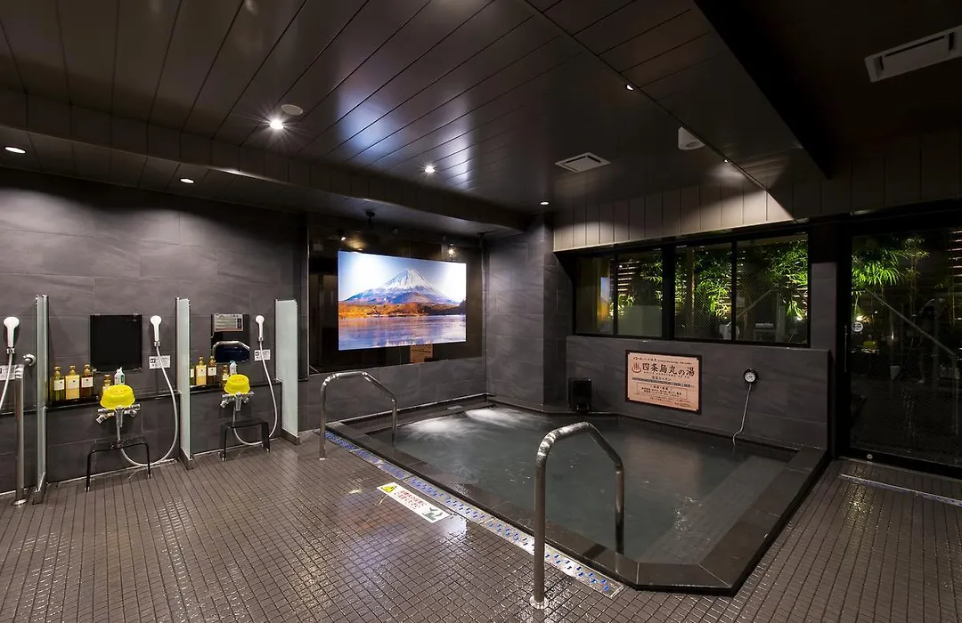 Capsule Hotel Anshin Oyado Premium Resort Kyoto Shijo Karasuma-1