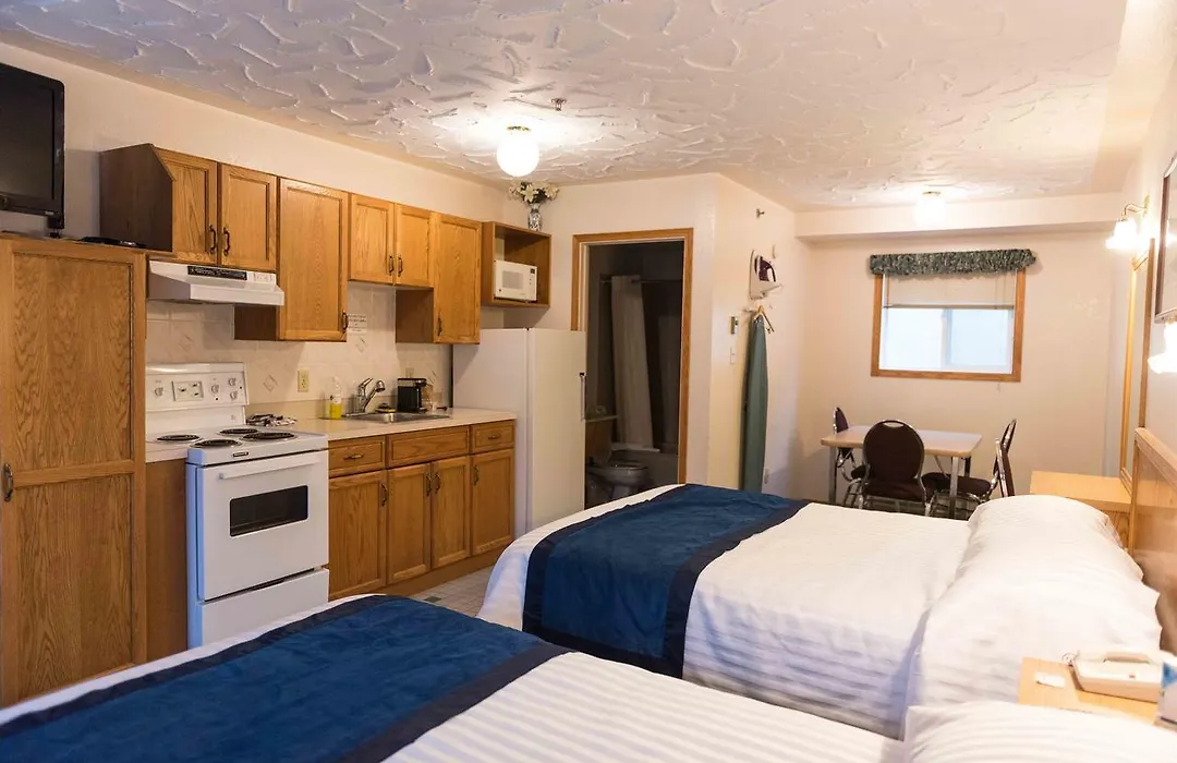 Radium Park Lodge-1