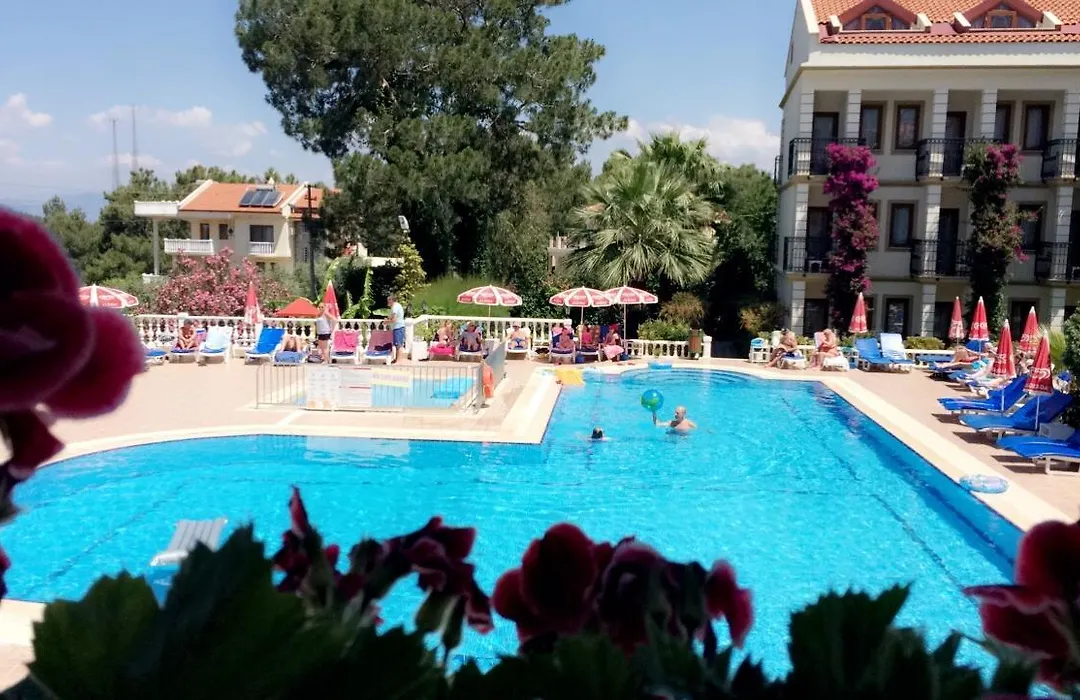 Hotel Leytur-1