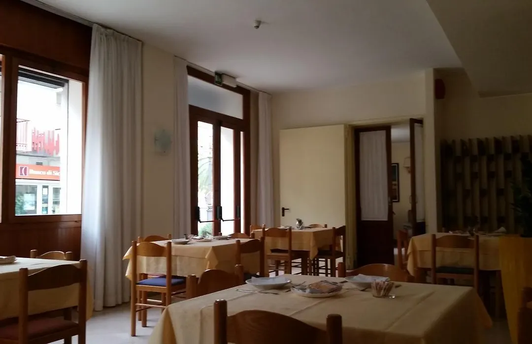 Hotel Villa Ada-1