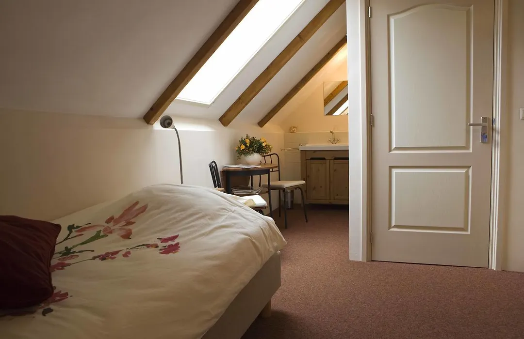 Bed&Breakfast Onder Dak-1