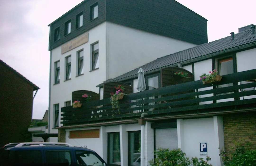 Hotel Schwanenburg-1