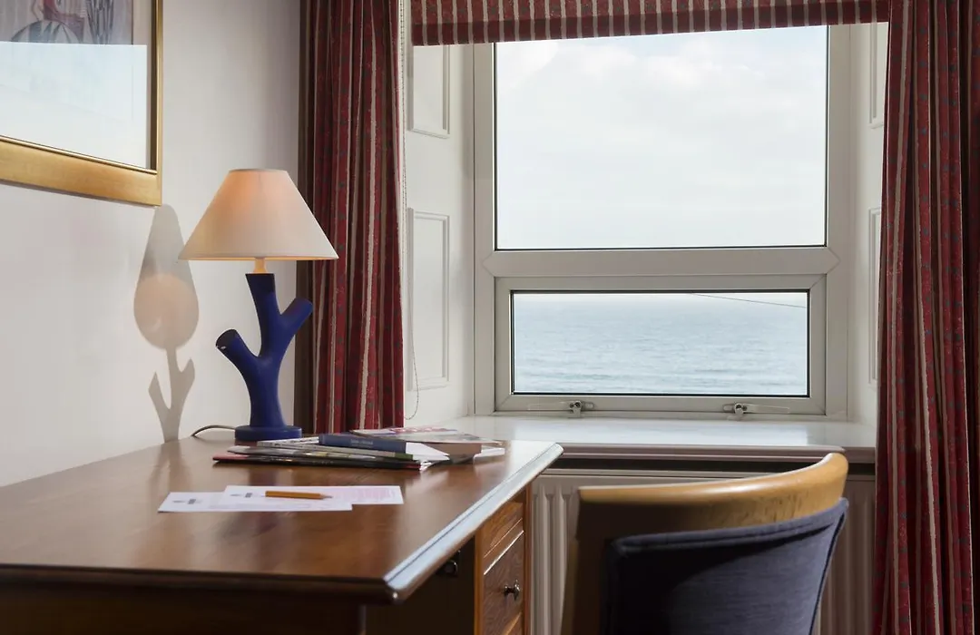 Regency Hotel-1