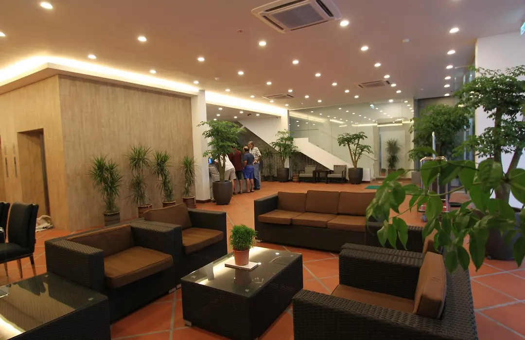 Molek Garden Hotel-1