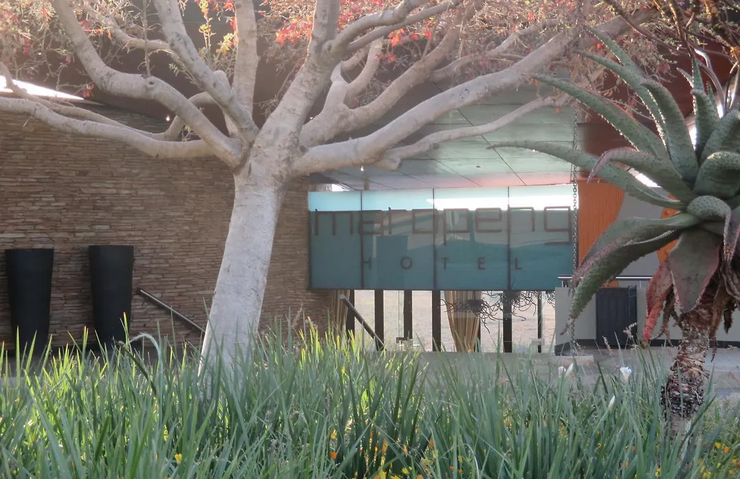 Maropeng Boutique Hotel-1