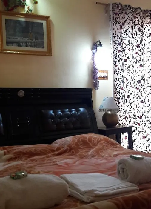 Blooming Dale Hotel-1