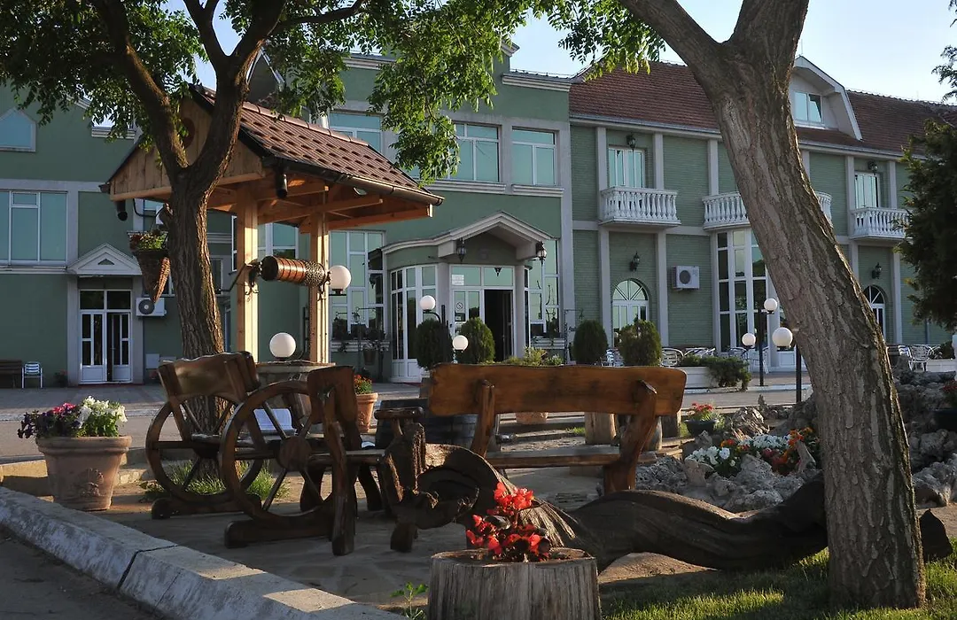 Hotel Zeleni Vir-1