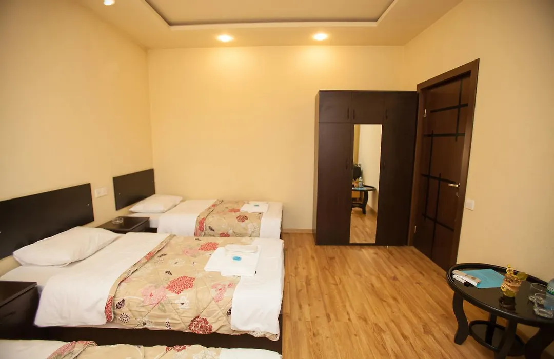 Hotel 4You-1