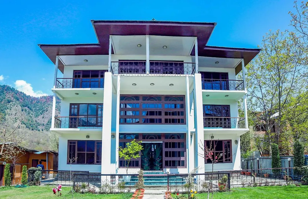 Premier Pahalgam-1