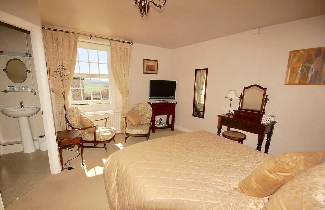 Clyde House-1