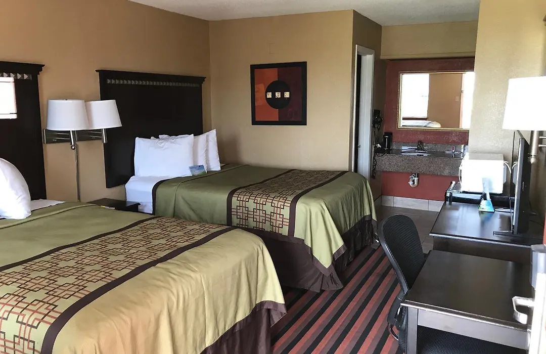 Days Inn By Wyndham Corpus Christi Beach-1