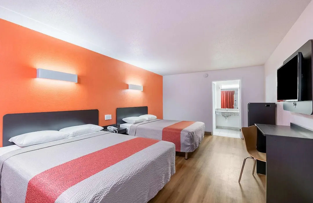 Motel 6-Oklahoma City, Ok - Bricktown-1