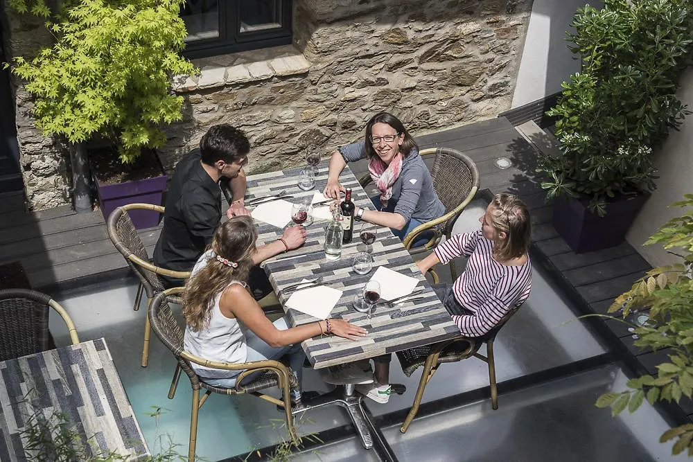 Hotel Restaurant Corto Maltese-1
