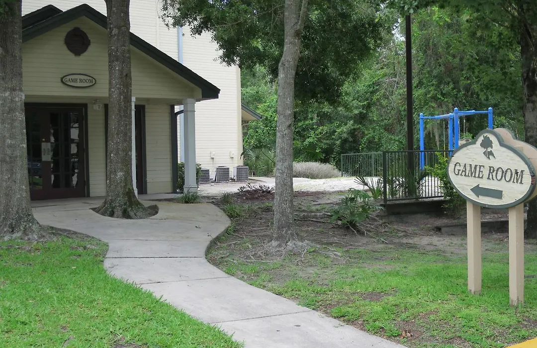 Oak Plantation Resort-1