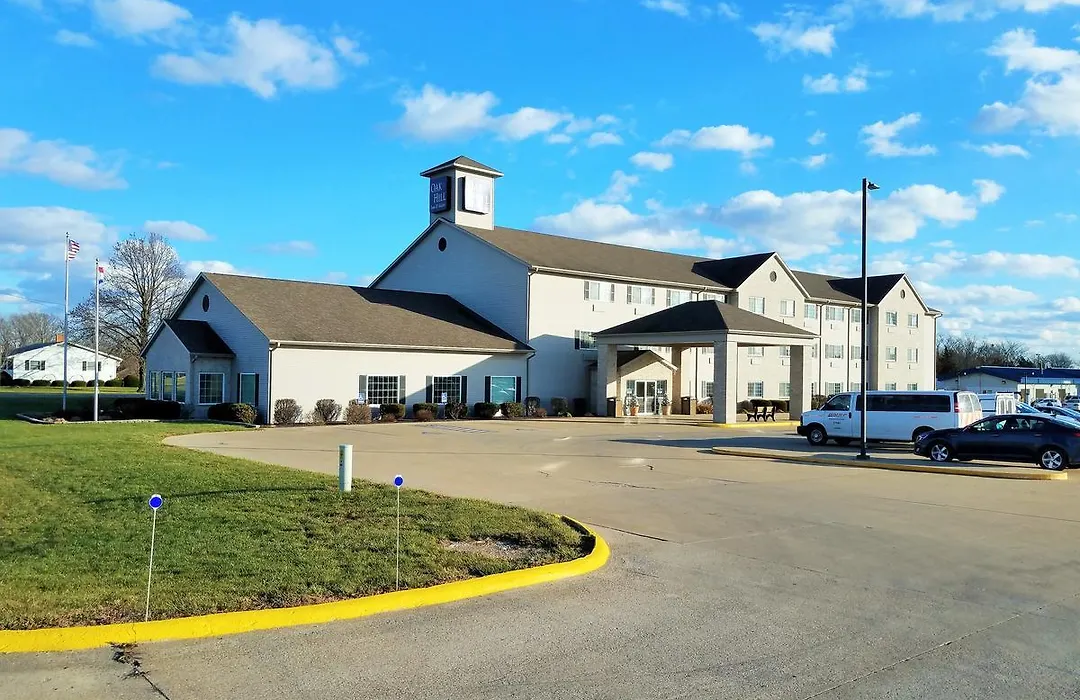 Oak Hill Inn & Suites-1