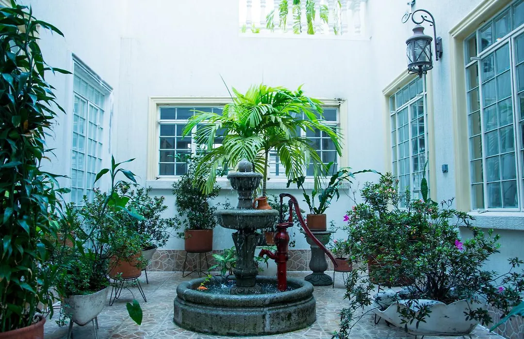 Hotel Savoy-1