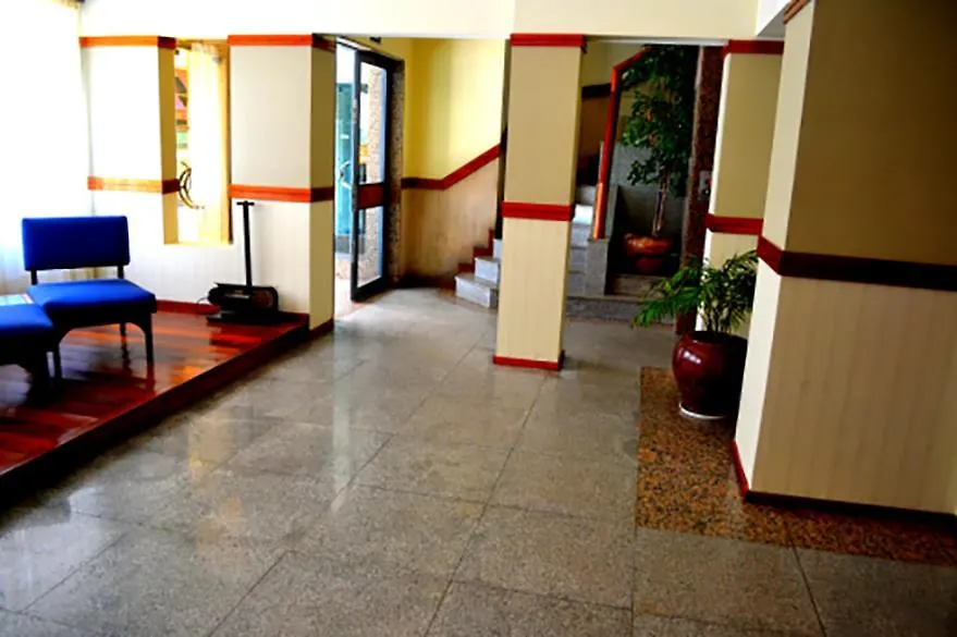 Hotel Riviera-1