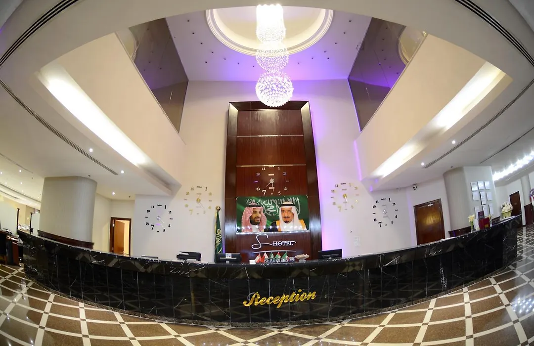 Signature Al Khobar Hotel-1
