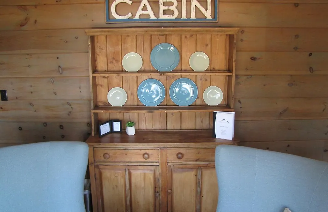 Woodbound Inn-1