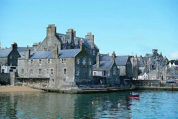 The Queens Hotel-1