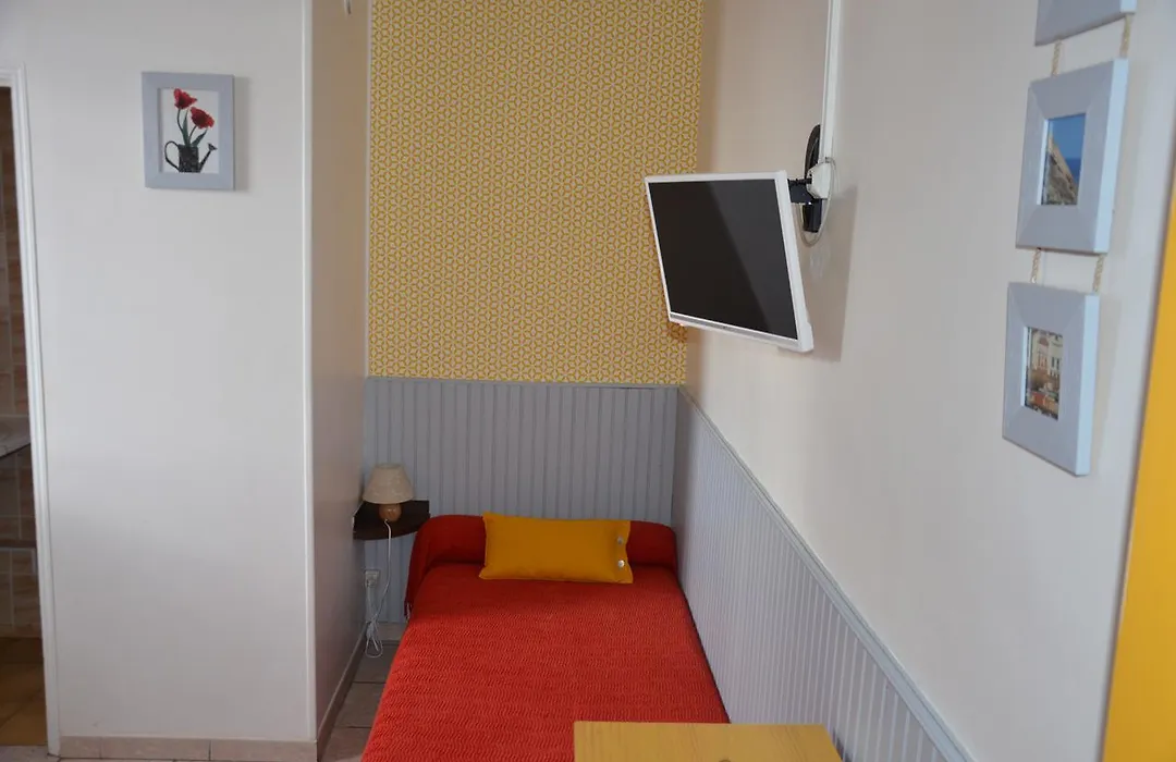Hotel Chez Benat-1