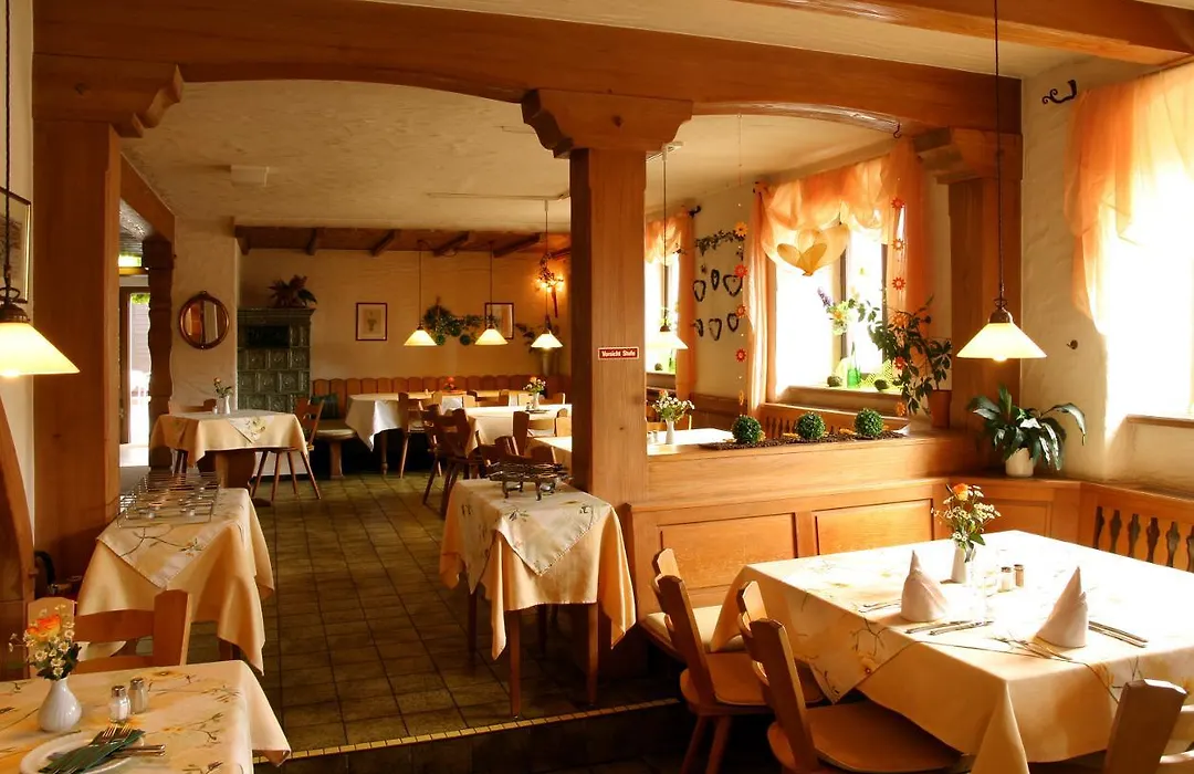 Hotel Gasthaus Roessle-1