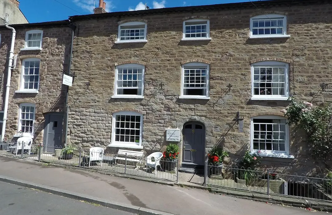 The Whitehouse Ross-On-Wye-1