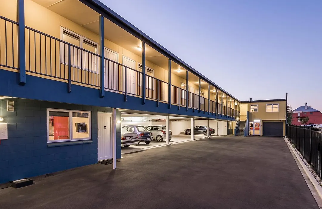 C-Motel-1