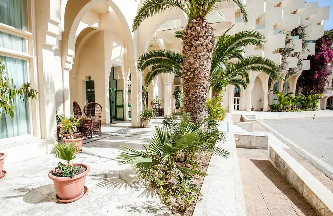 Novostar Nahrawess Thalasso Resort And Aquapark-1