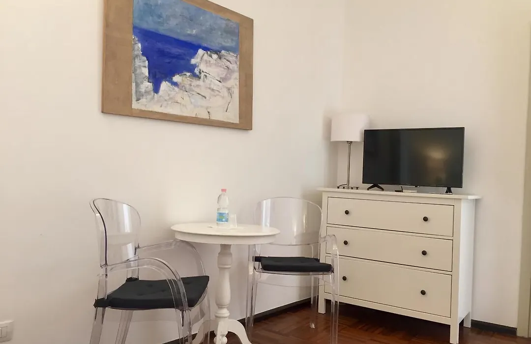 B&B Five Rooms-1