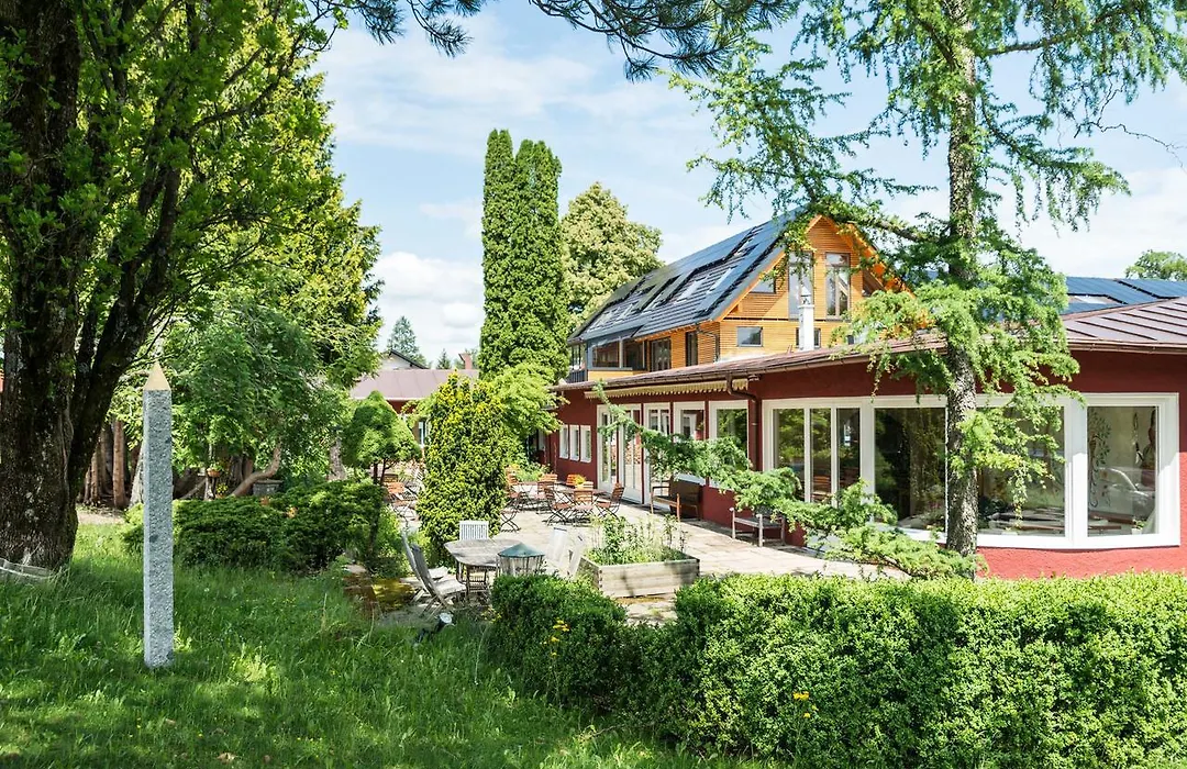 SEINZ Wisdom Resort - das vegan/vegetarische Bio-Seminarhotel-1