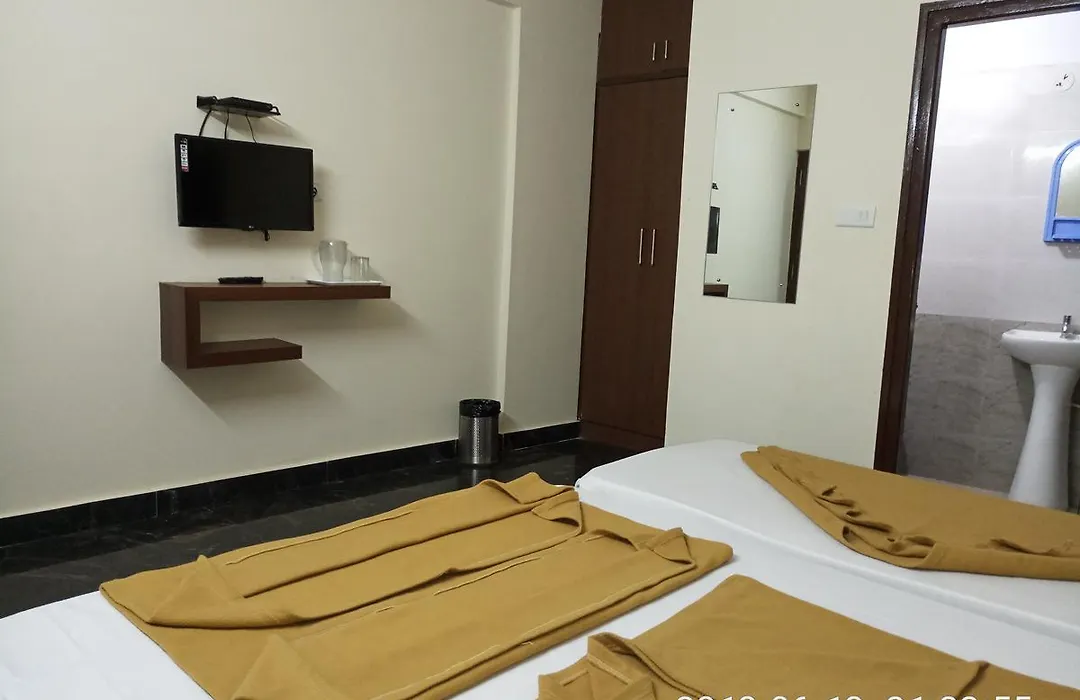 Sapphire Stay-1