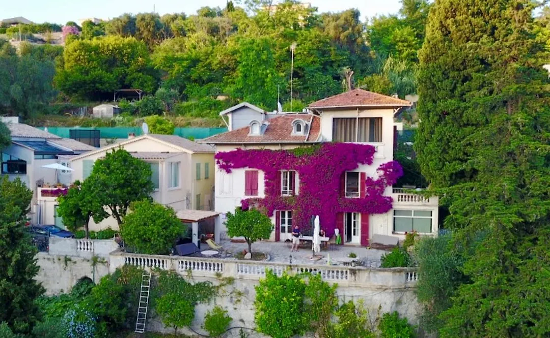 Castel Enchante-1