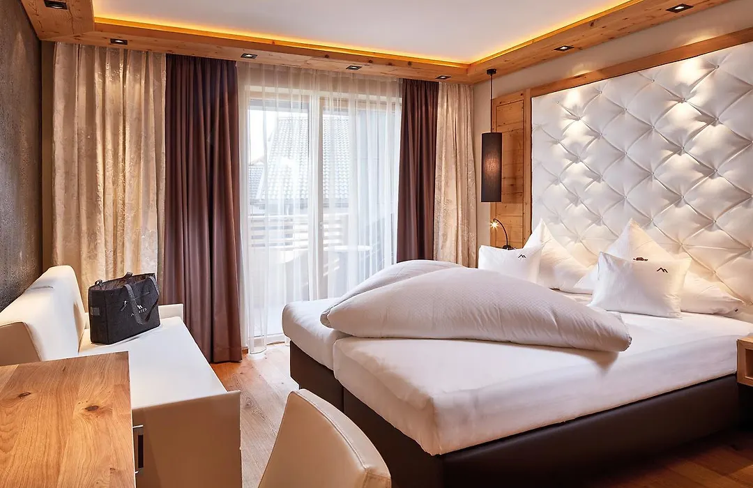 Hotel Garni Montes-1