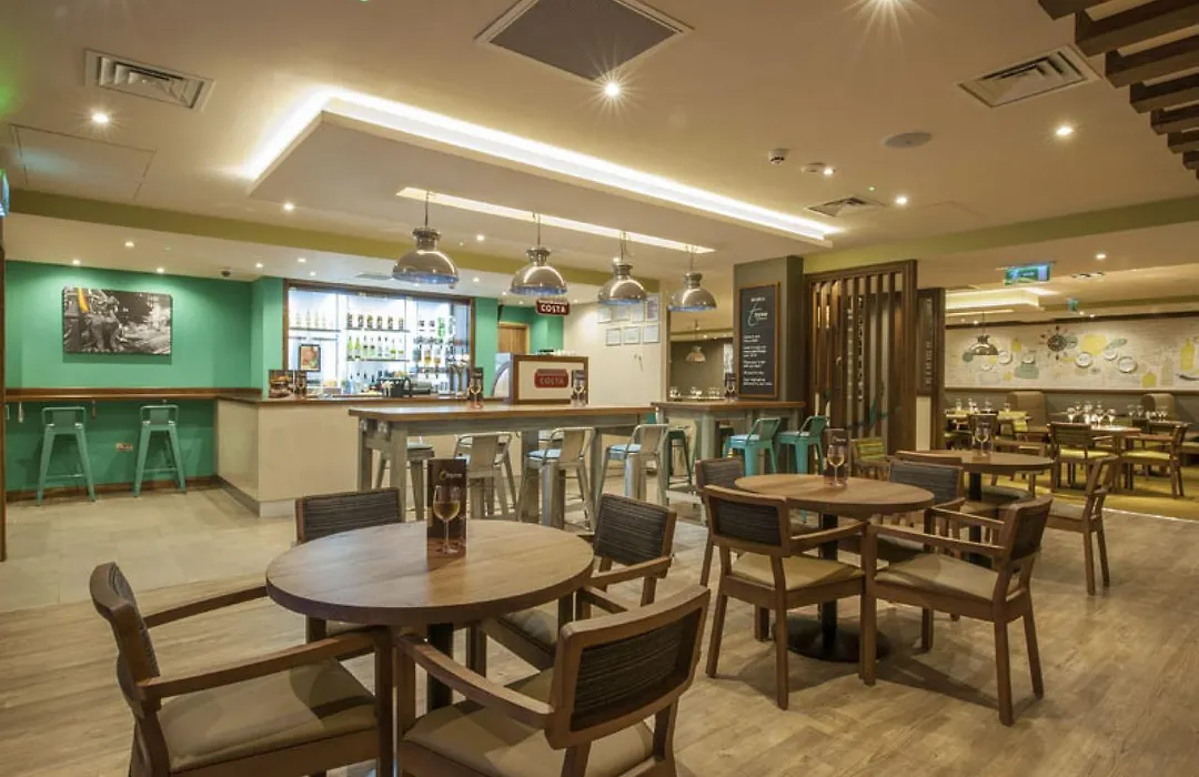 Premier Inn London Holborn-1
