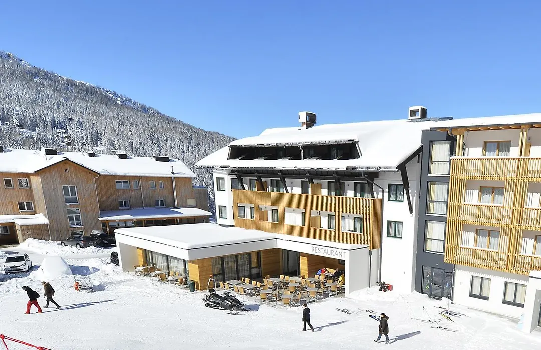 Almhotel Kärnten-1
