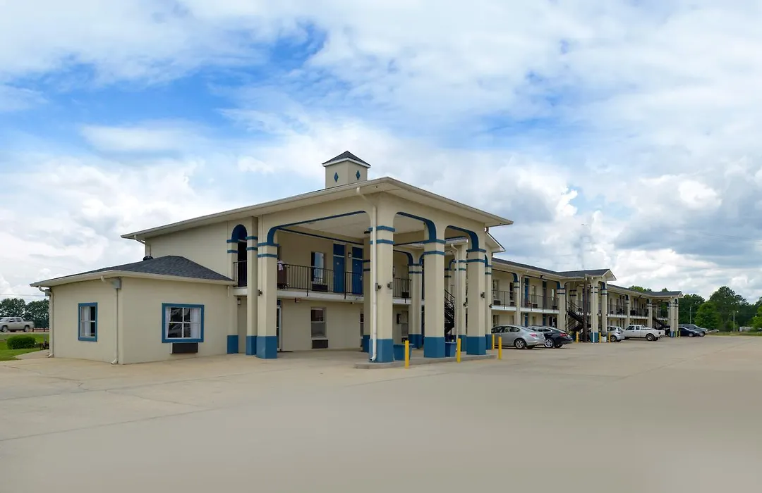 Americas Best Value Inn - Monroeville-1