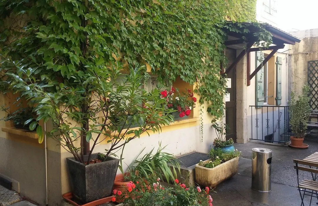 Appart'Hôtel Residence Dizerens-1