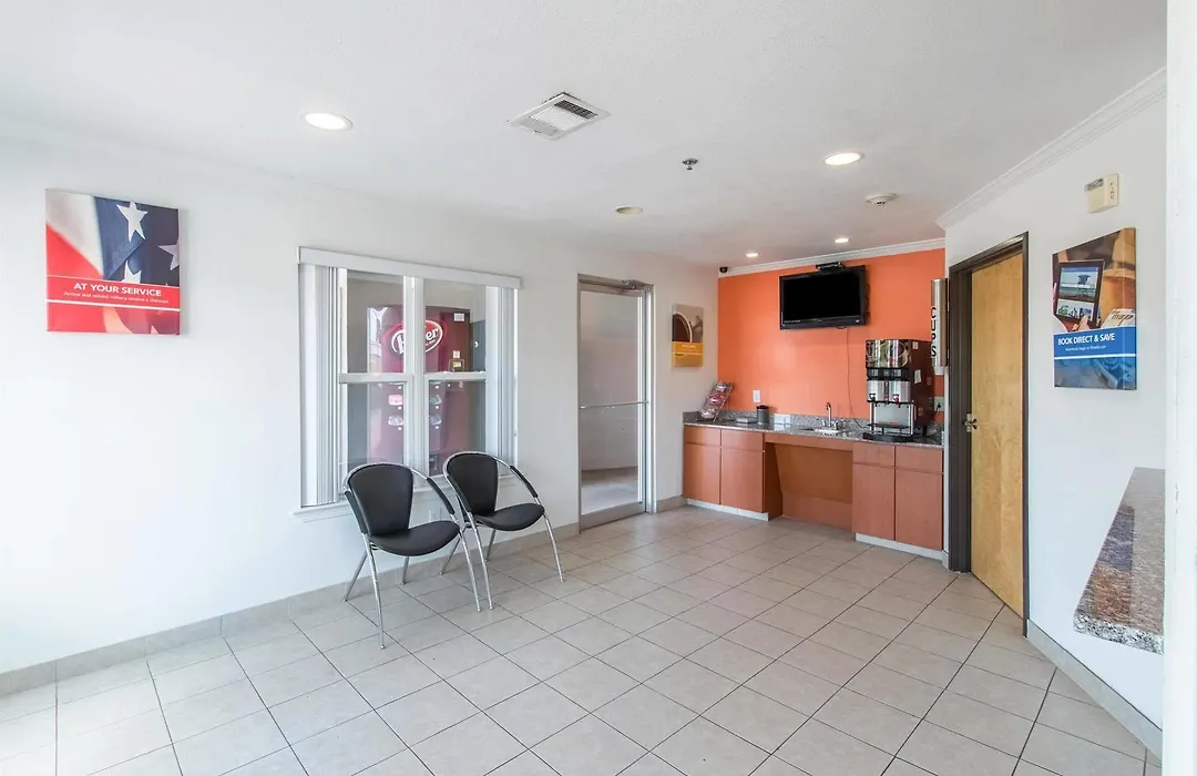 Motel 6-Hutchins, Tx-1