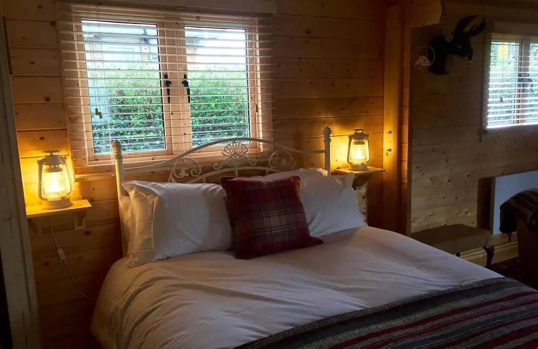 Fourwinds B&B-1
