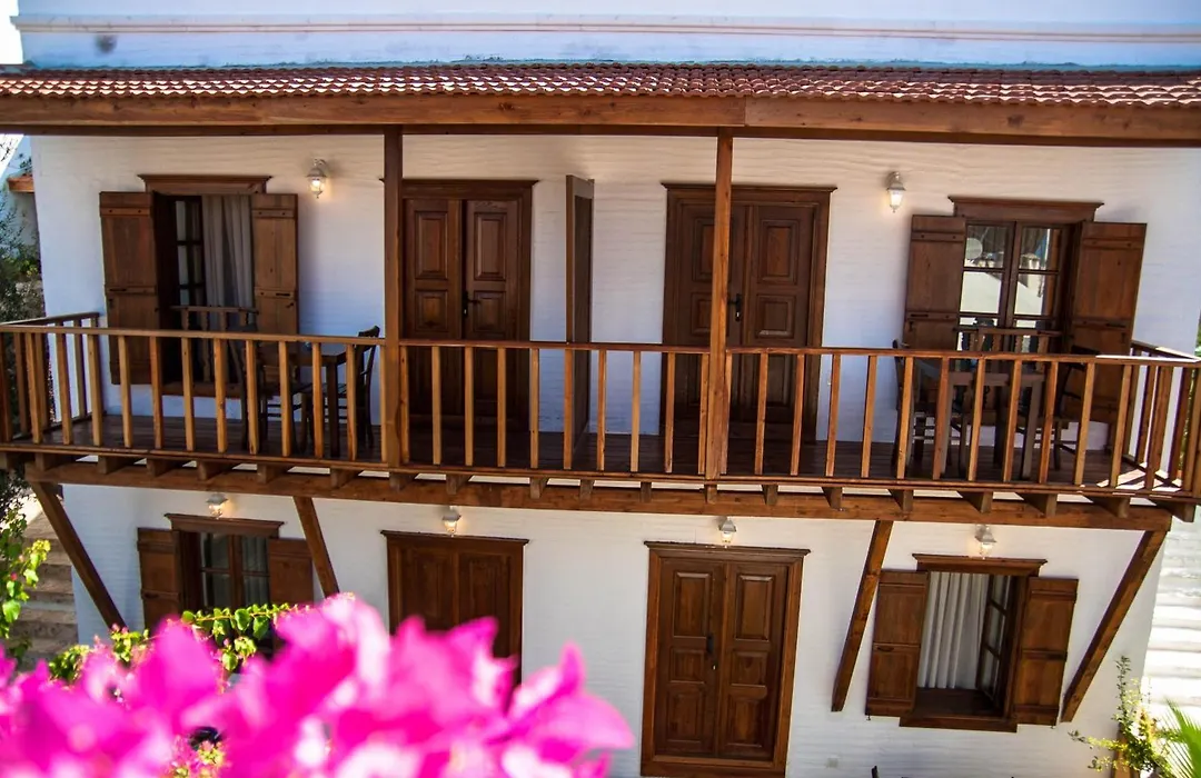 Courtyard Kalkan-1