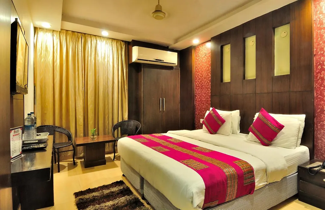 Hotel Shelton-1