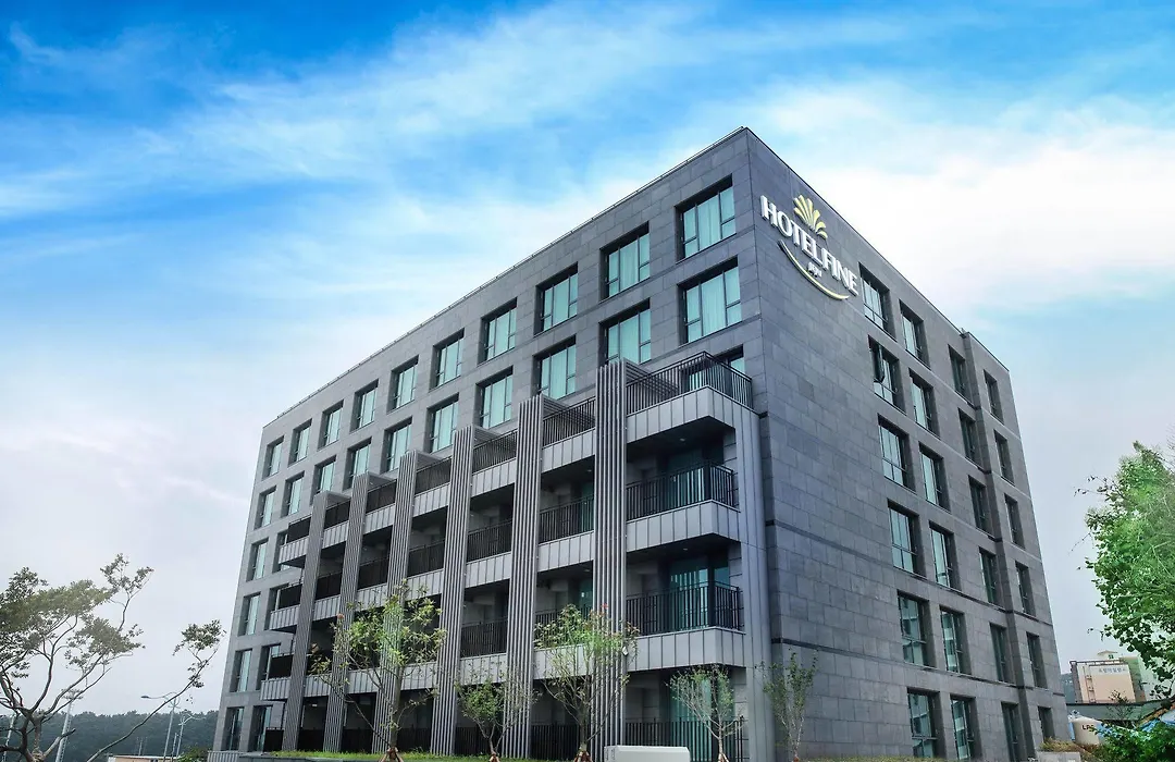 Hotel Fine-1