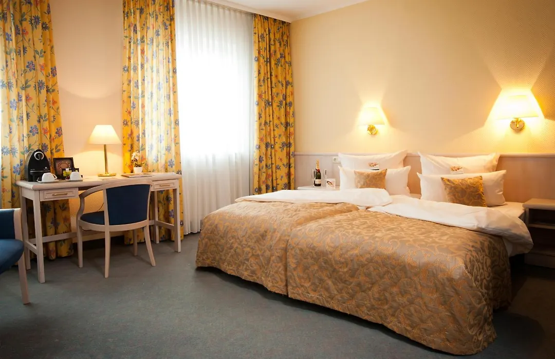 Hoteltraube Rüdesheim-1