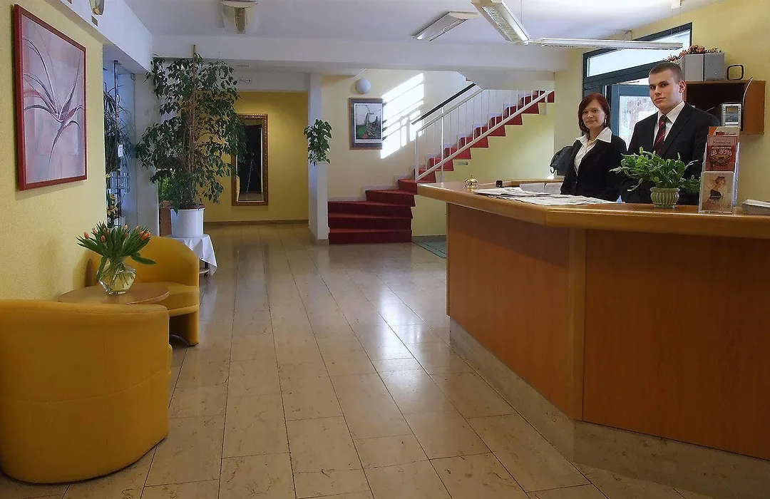 Hotel Kubrat an der Spree-1